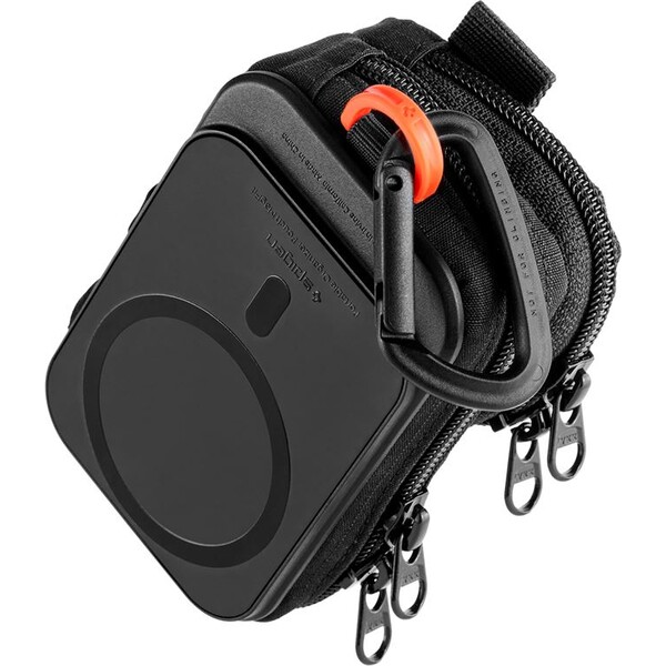 Spigen-Portable-Organizer-Pouch-SnapZip-MagSafe-organizer-cerny