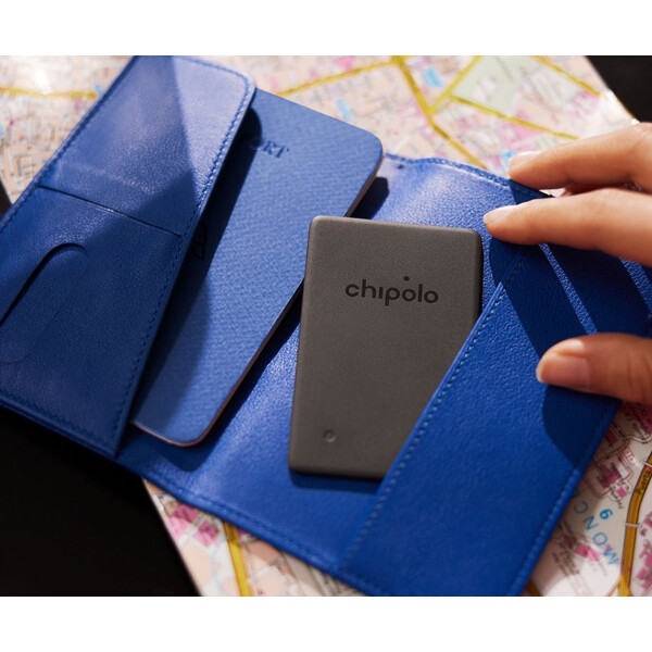 Chipolo-CARD-Spot-chytry-vyhledavac-penezenky-cerny