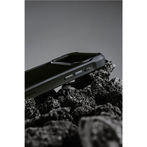 Nomad-Rugged-Leather-Case-Horween-MagSafe-kozeny-kryt-iPhone-17-Pro-Max-Black