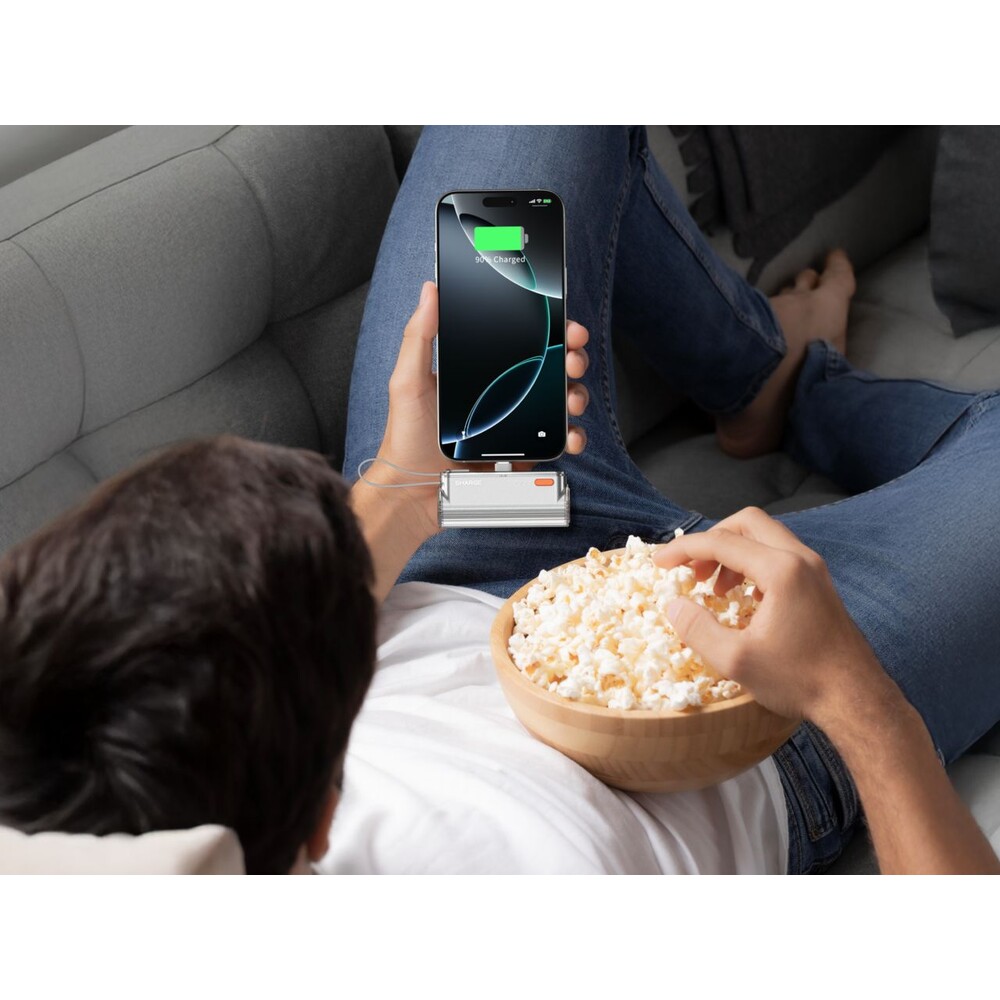 SHARGE-Flow-Mini-2-USB-C-powerbanka-22-5-W-stribrna