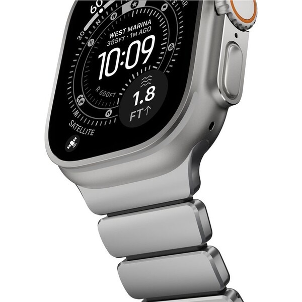 Nomad-Stratos-Band-FKM-reminek-Apple-Watch-45-46-49mm-Natural-Titanium-Black
