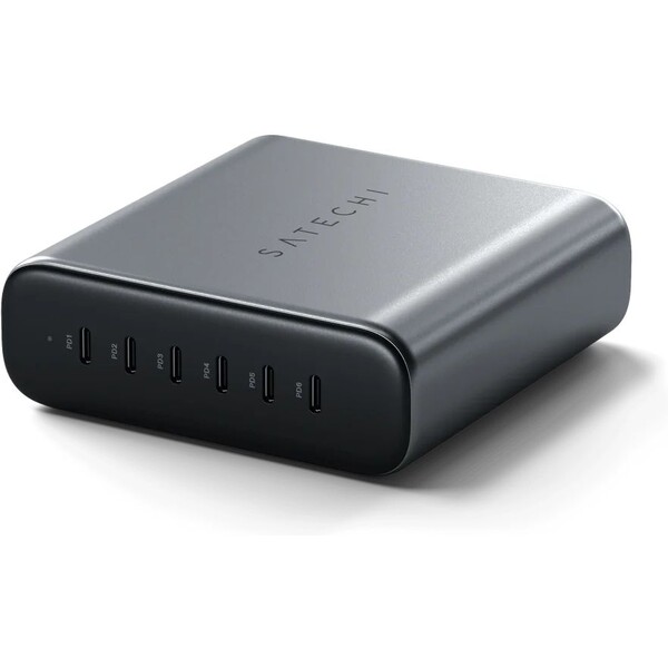 Satechi-200W-6x-USB-C-nabijeci-adapter-sedy