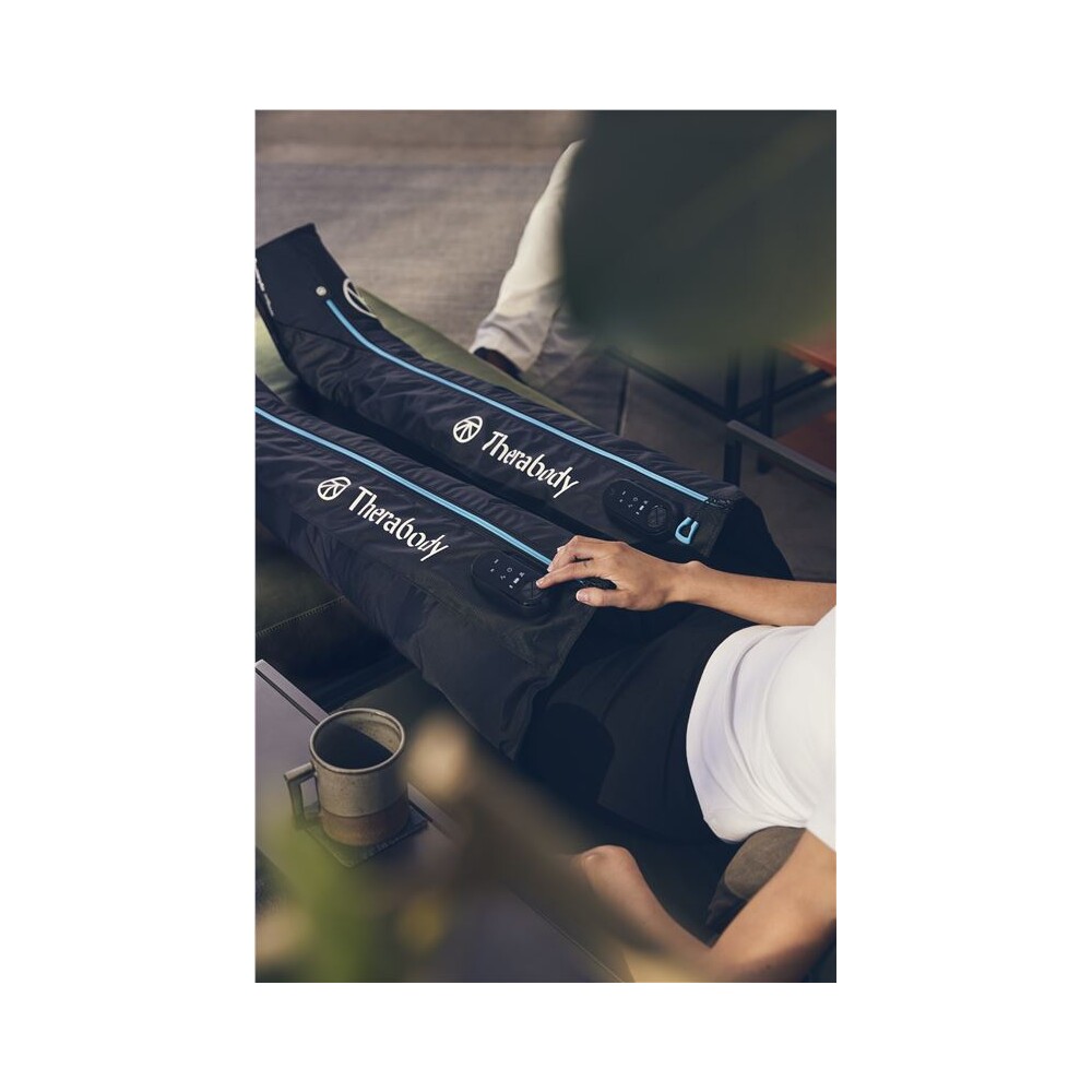 Therabody-RecoveryAir-JetBoots-kompresni-boty-Large