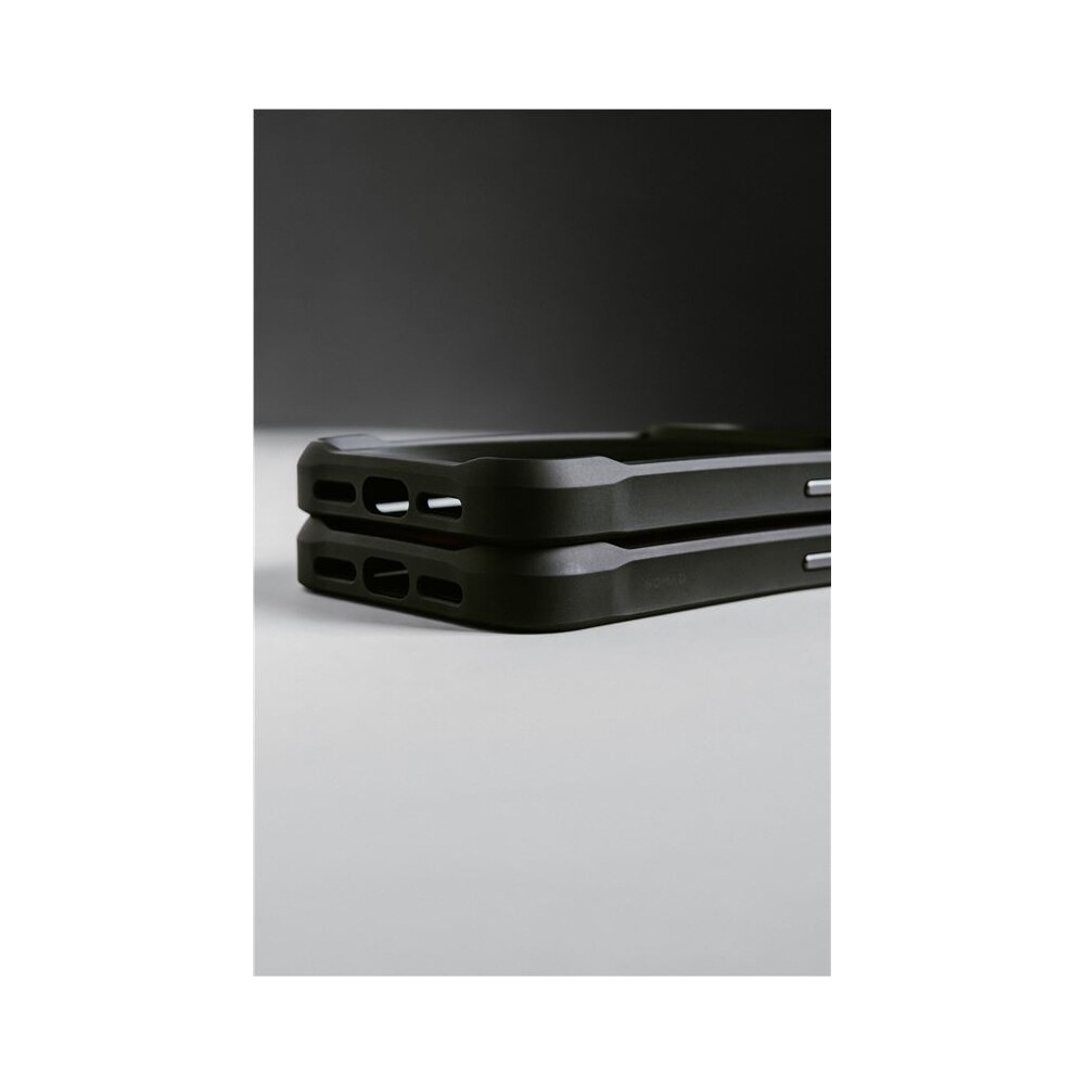 Nomad-Rugged-Case-MagSafe-kryt-iPhone-17-Pro-Black