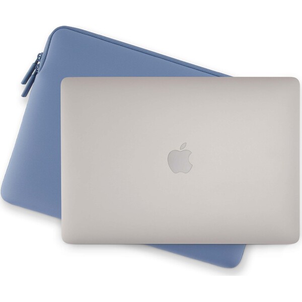 Pipetto-Classic-Fit-Sleeve-pouzdro-pro-MacBook-Neo-13-fialove