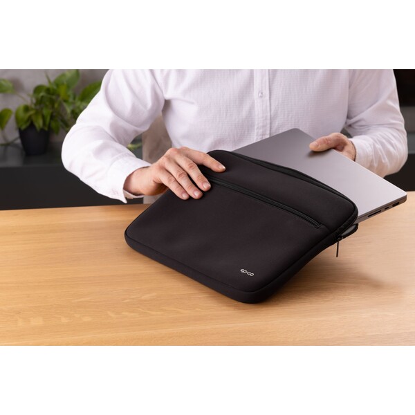 Epico-Neoprene-Sleeve-Apple-MacBook-Pro-14-Air-13-Air-13-6-cerny