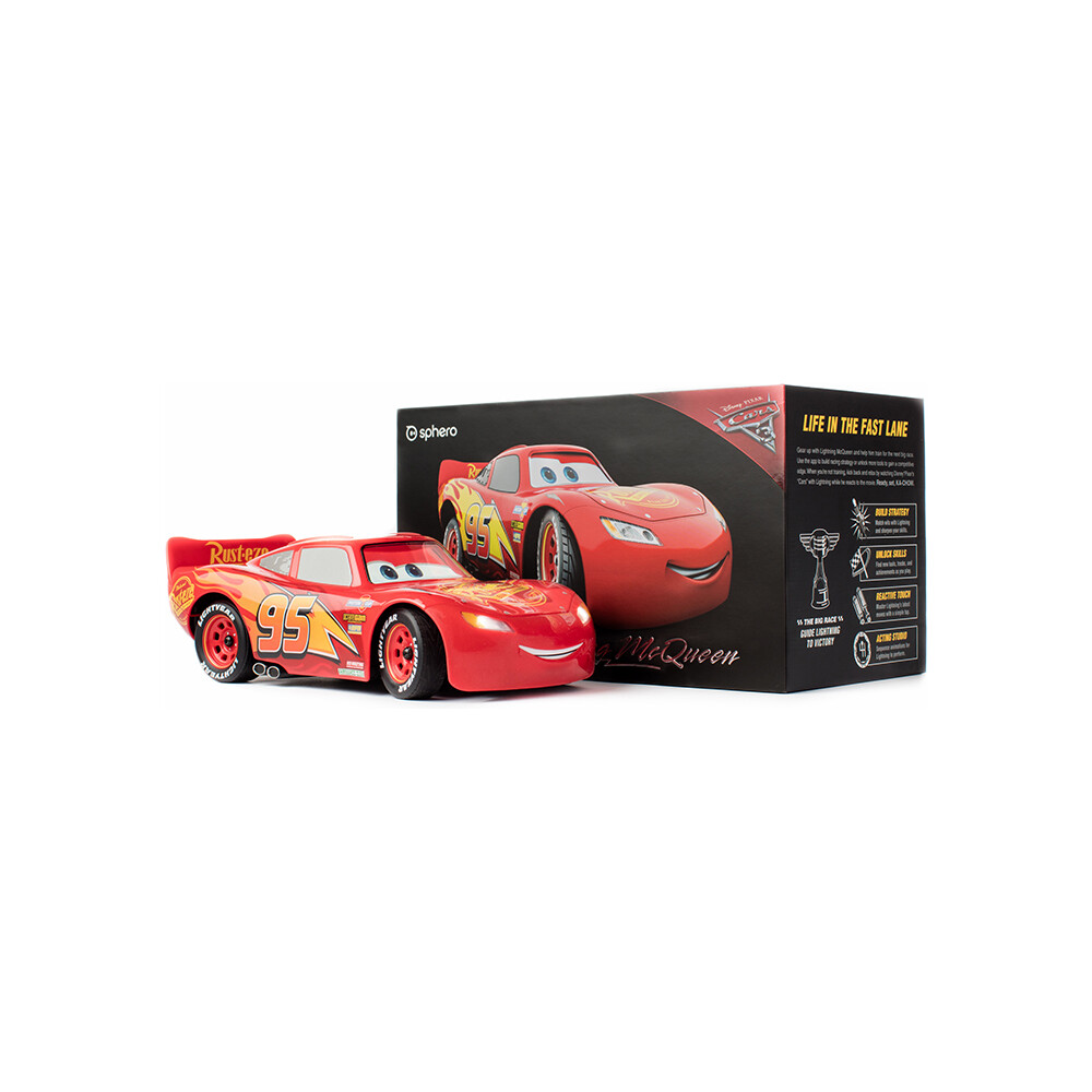 Sphero-Ultimate-Lightning-McQueen-zavodni-auto