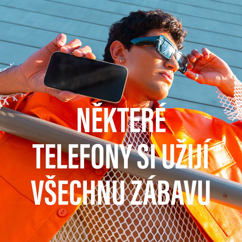 PanzerGlass-Ultra-Wide-Fit-sklo-Apple-iPhone-Air-s-instalacnim-rameckem