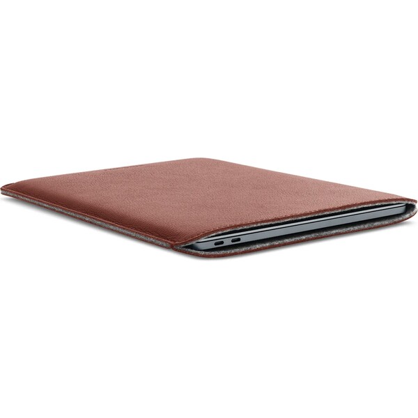 Woolnut-Leather-Sleeve-kozene-pouzdro-MacBook-Pro-13-MacBook-Air-13-hnede
