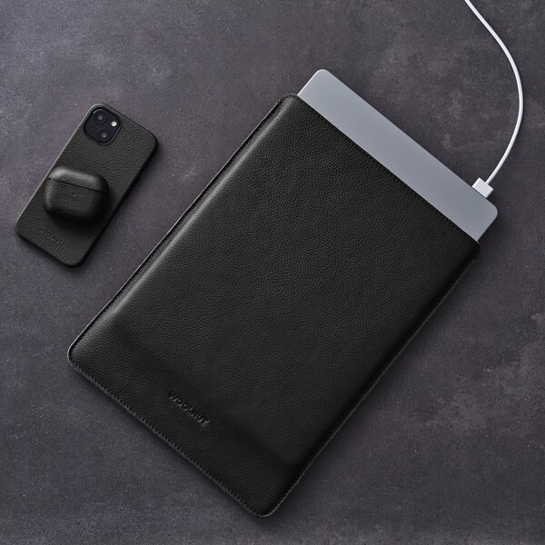 Woolnut-kozene-Sleeve-pouzdro-pro-14-MacBook-Pro-cerne