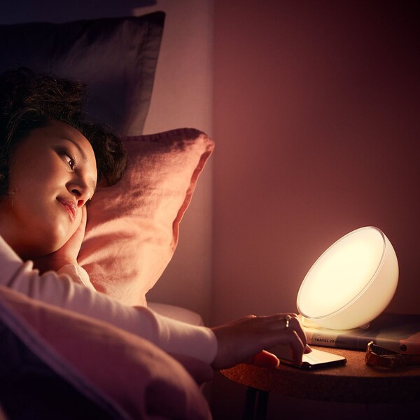 Philips-Hue-Signe-White-and-Color-Ambiance-Bluetooth-prenosne-svitidlo-LED-6W-520lm-hlinik