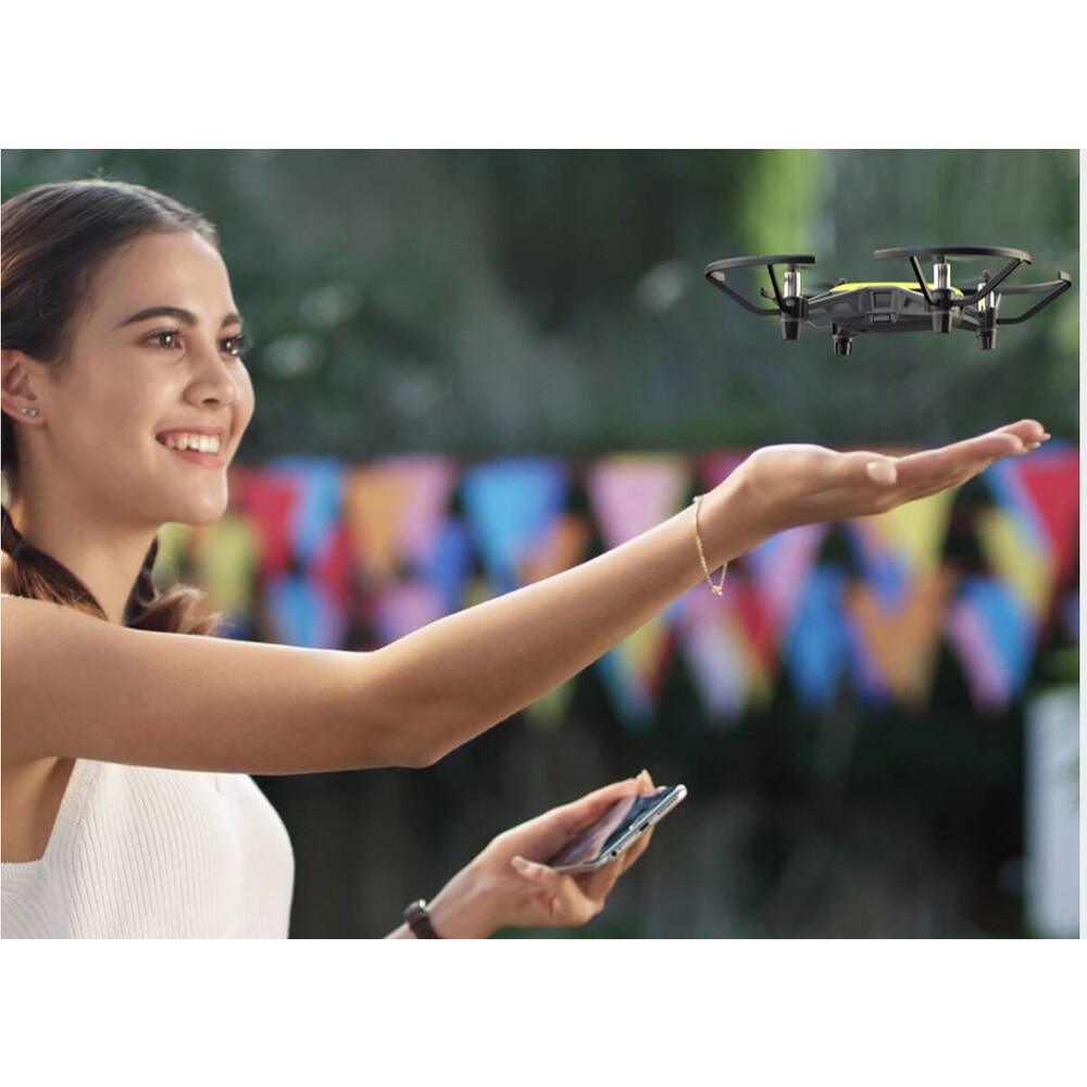 DJI-Tello-RC-Drone-bily