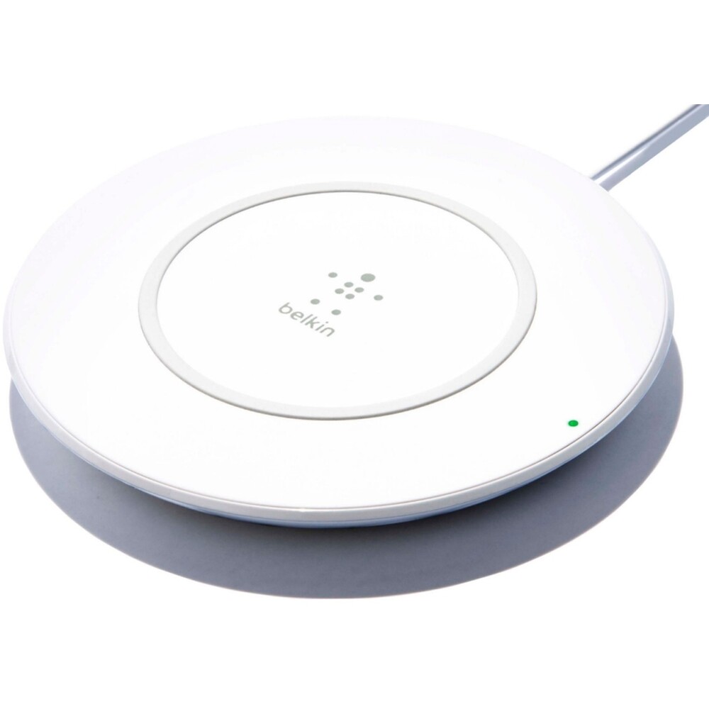 Belkin-BOOST-UP-bezdratova-nabijeci-podlozka-pro-iPhone-bila