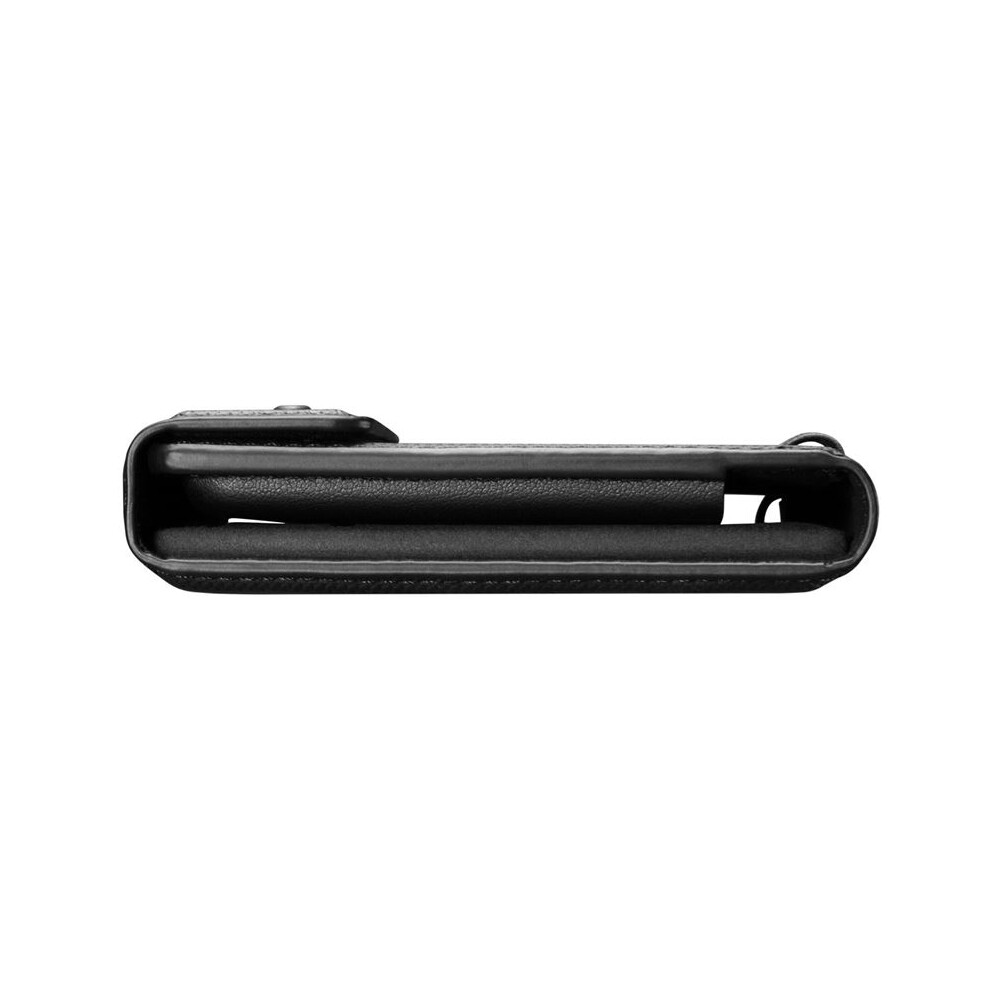 Spigen-Universal-AirTag-Passport-Holder-pouzdro-na-cestovni-pas-cerne