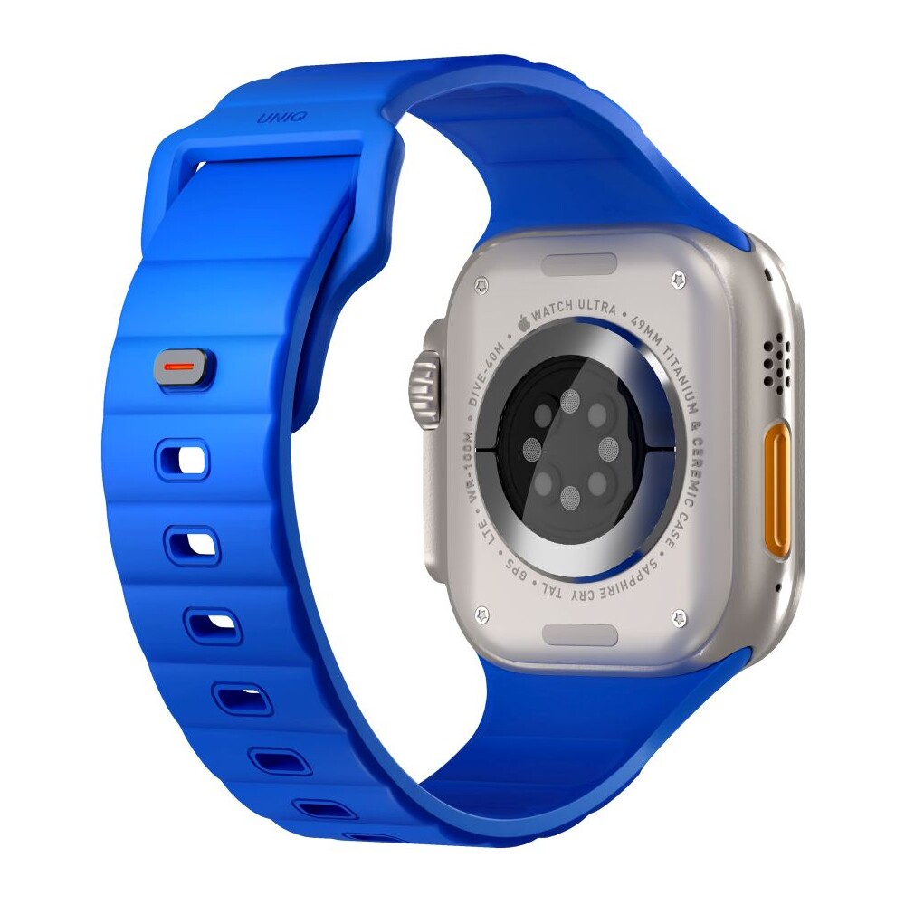UNIQ-Stride-FKM-Rubber-vodeodolny-reminek-Apple-Watch-49-45-44-42mm-kobaltove-modry