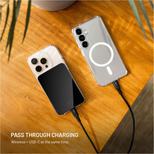 FIXED-MagZen-10-Crystal-MagSafe-Qi2-powerbanka-10000mAh-titanova