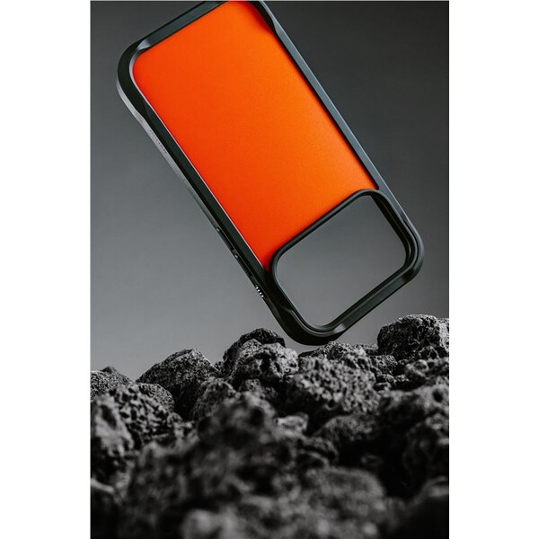 Nomad-Rugged-Case-MagSafe-kryt-iPhone-17-Pro-Ultra-Orange