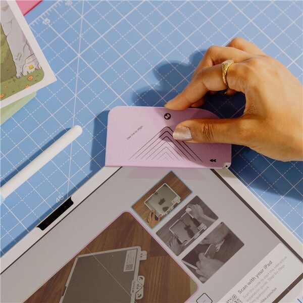 Paperlike-Screen-Protector-3-folie-na-psani-a-kresleni-iPad-Air-11-2024-2025-2026-2-ks