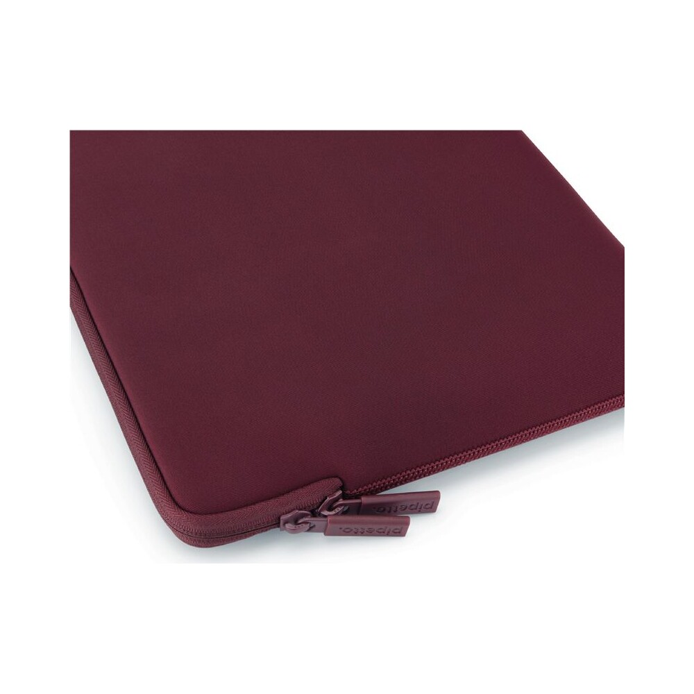 Pipetto-Classic-Fit-Sleeve-pouzdro-pro-MacBook-14-13-burgundy