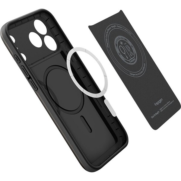 Spigen-Thin-Fit-MagSafe-kryt-iPhone-17-Pro-black