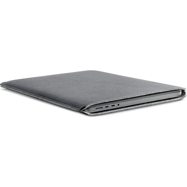 Woolnut-kozene-Sleeve-pouzdro-pro-16-MacBook-Pro-sede