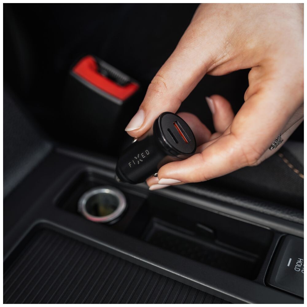FIXED-autonabijecka-s-USB-C-a-USB-vystupem-a-podporou-PD-20W-cerna