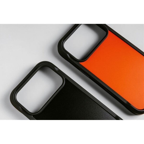 Nomad-Rugged-Case-MagSafe-kryt-iPhone-17-Pro-Black