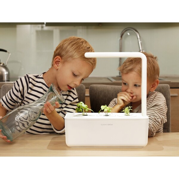 Click-and-Grow-Smart-Garden-3-chytry-kvetinac-3ks-kapsli-se-seminky-bazalky-bily