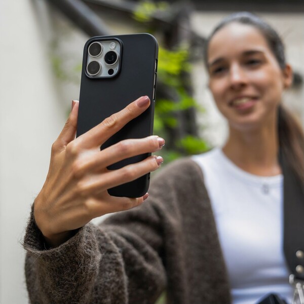 FIXED-ReStory-TPU-recyklovany-kryt-Apple-iPhone-13-cerny