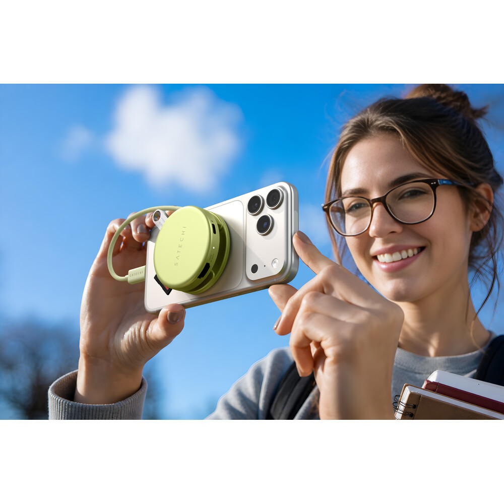 Satechi-OntheGo-5-in-1-Multiport-Adapter-MacBook-Neo-citrusove-zluty