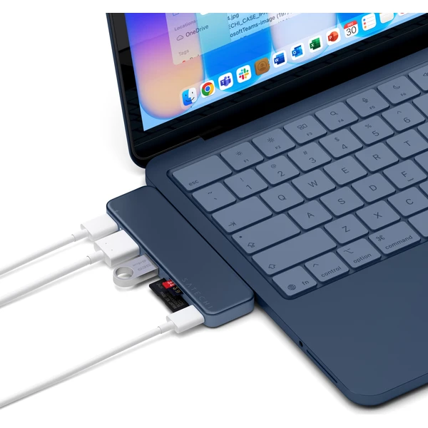 Satechi-USB-C-Snap-Hub-MacBook-Neo-indigove-modry