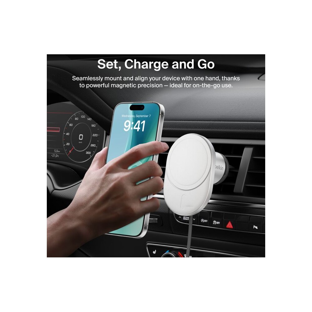 Belkin-BOOST-CHARGE-Qi2-MagSafe-drzak-do-auta-15W-sedy