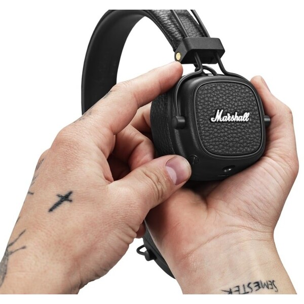 Marshall-Major-III-Bluetooth-Voice-cerna