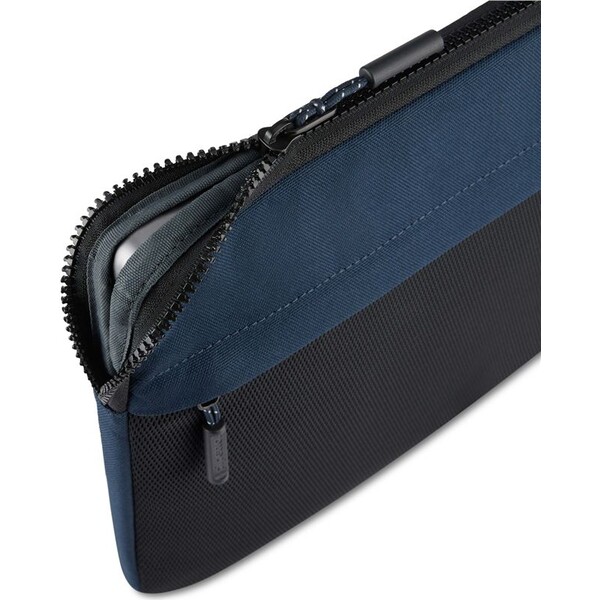 Pipetto-Expand-Sleeve-pouzdro-MacBook-Pro-14-MacBook-Air-13-6-tmave-modre
