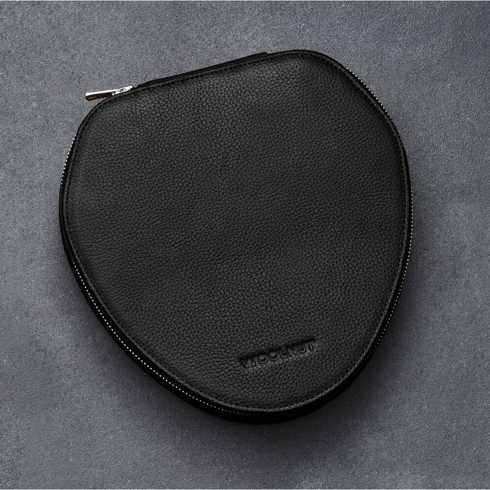 Woolnut-Leather-kozene-pouzdro-pro-AirPods-Max-cerne