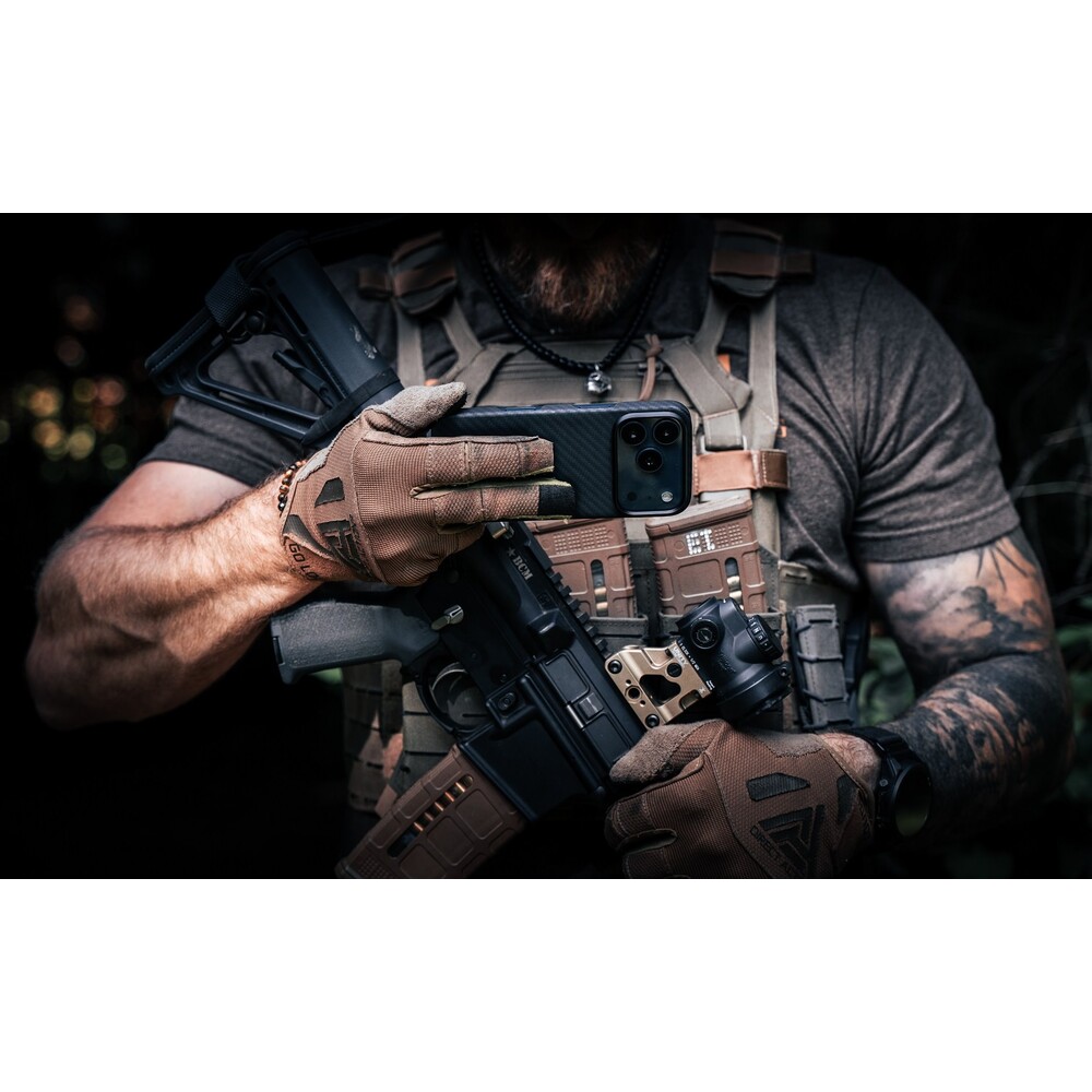 Tactical-MagForce-Aramid-kryt-Apple-iPhone-17-Pro-Max-cerny