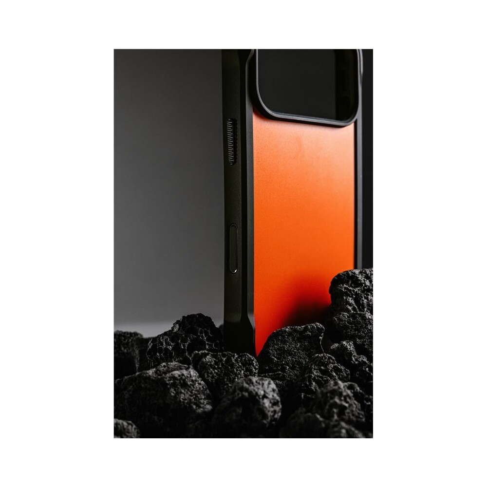 Nomad-Rugged-Case-MagSafe-kryt-iPhone-17-Pro-Ultra-Orange