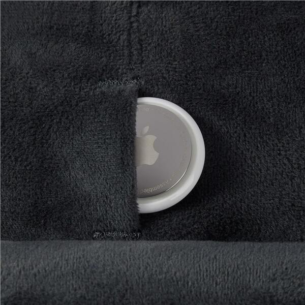Pipetto-Expand-Sleeve-pouzdro-MacBook-Pro-14-MacBook-Air-13-6-tmave-modre