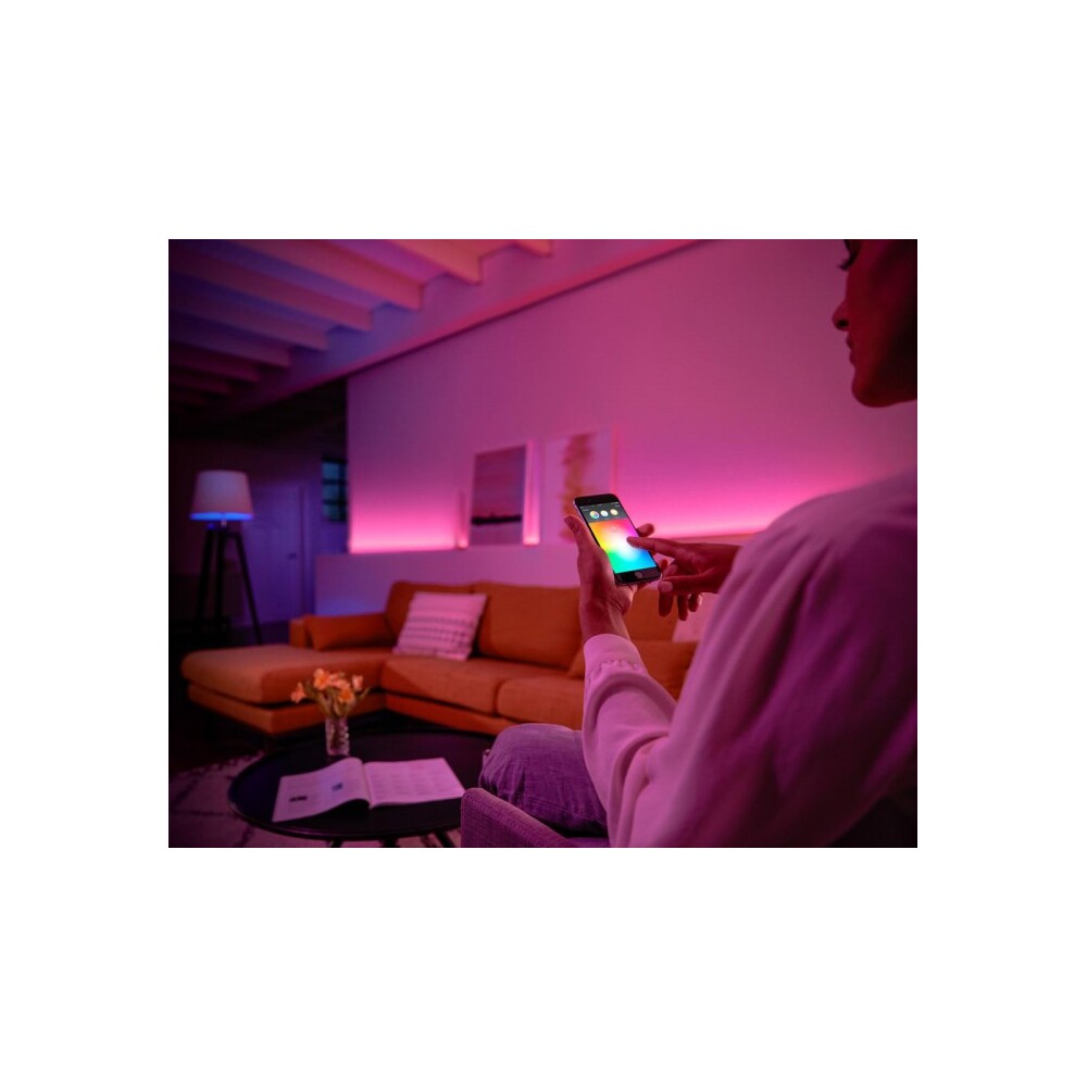 Philips-Hue-startovaci-sada-3ks-zarovek-E27-A60-10W-White-and-Color-ambiance-Hue-Bridge-bile