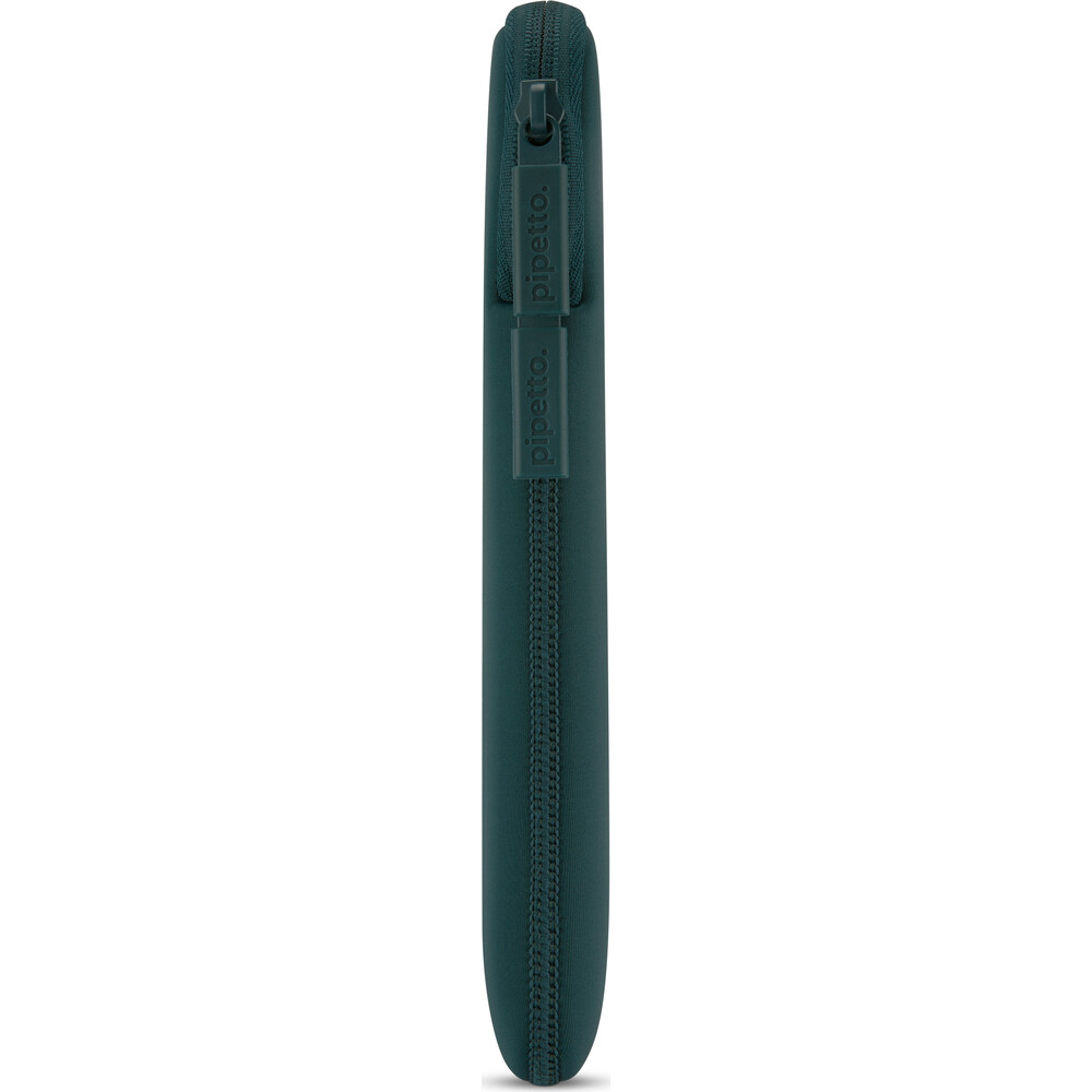 Pipetto-Classic-Fit-Sleeve-pouzdro-pro-MacBook-Neo-13-modrozelene