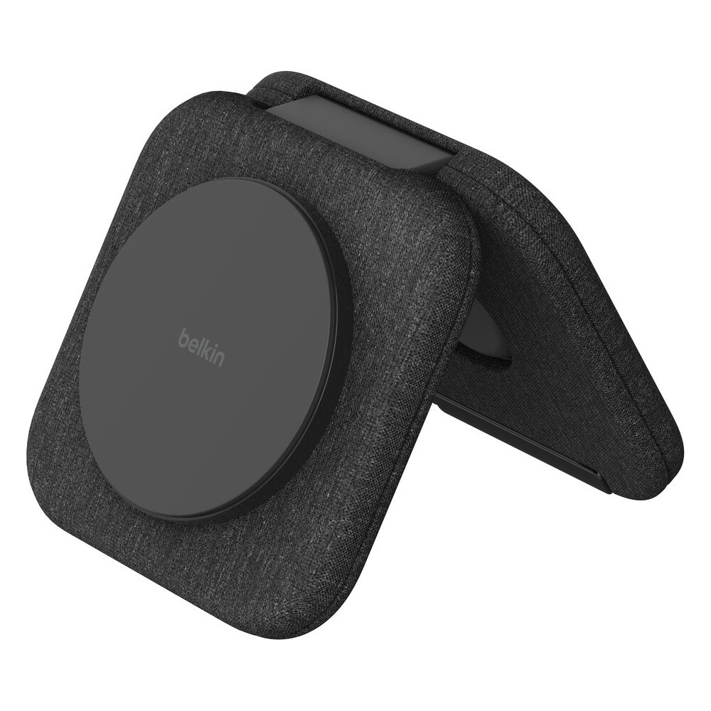 Belkin-BOOST-CHARGE-PRO-Qi2-15W-2v1-Bezdratova-MagSafe-cestovni-podlozka-pro-iPhone-Apple-Watch-Air