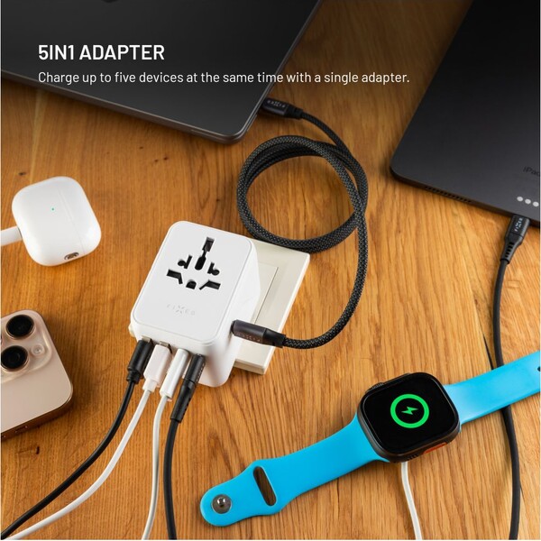 FIXED-Voyager-70W-cestovni-adapter-pro-EU-UK-USA-AUS-3xUSB-C-a-2xUSB-GaN-PD-bily