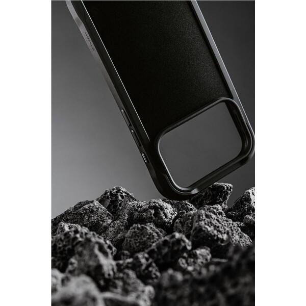 Nomad-Rugged-Leather-Case-Horween-MagSafe-kozeny-kryt-iPhone-17-Pro-Black
