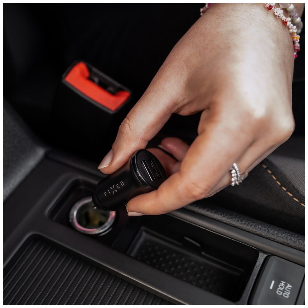 FIXED-autonabijecka-s-2xUSB-vystupem-15W-Smart-Rapid-Charge-cerna
