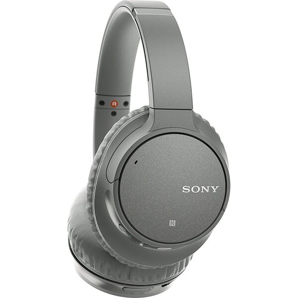 Sony-WH-CH700N-bezdratova-sluchatka-s-redukci-okolniho-sumu-seda