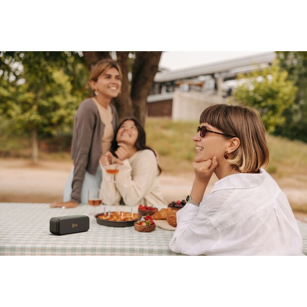 Klipsch-Nashville-bezdratovy-reproduktor-cerny