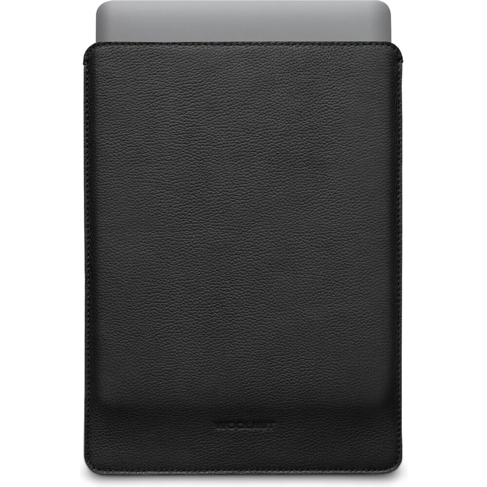 Woolnut-Leather-Sleeve-kozene-pouzdro-MacBook-Pro-13-MacBook-Air-13-cerne