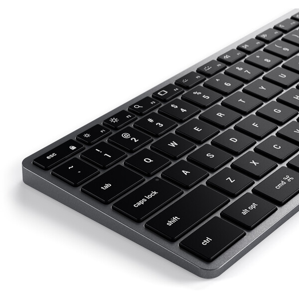 Satechi-Slim-W3-USB-C-Backlit-Wired-Keyboard-US-vesmirne-seda