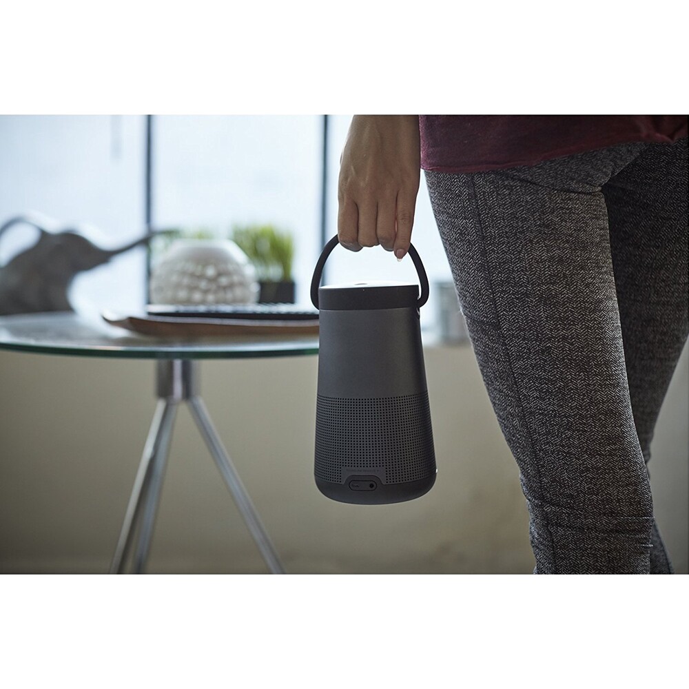 Bose-SoundLink-Revolve-cerny