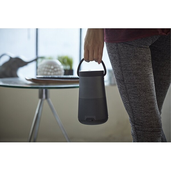 Bose-SoundLink-Revolve-cerny